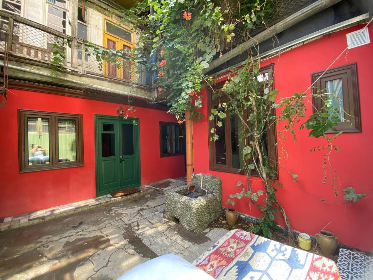 Apartments Margarita Tbilisi Exterior photo